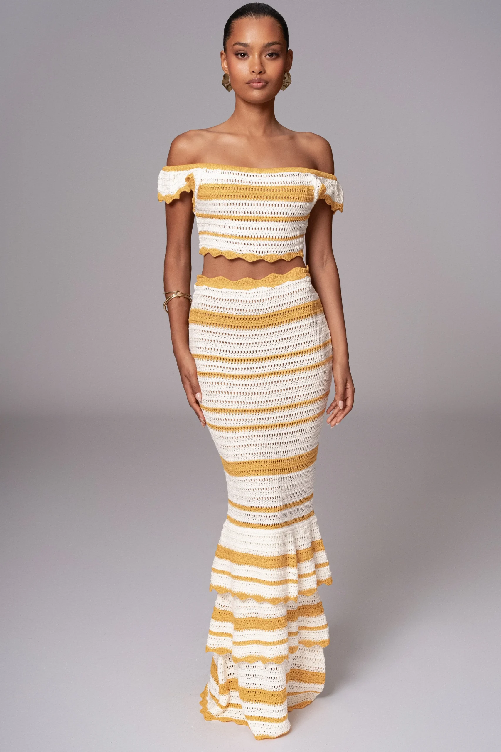 yellow_corazon_ruffle_ski_5.webp JLUXLABEL Yellow Corazon Ruffle Skirt Set