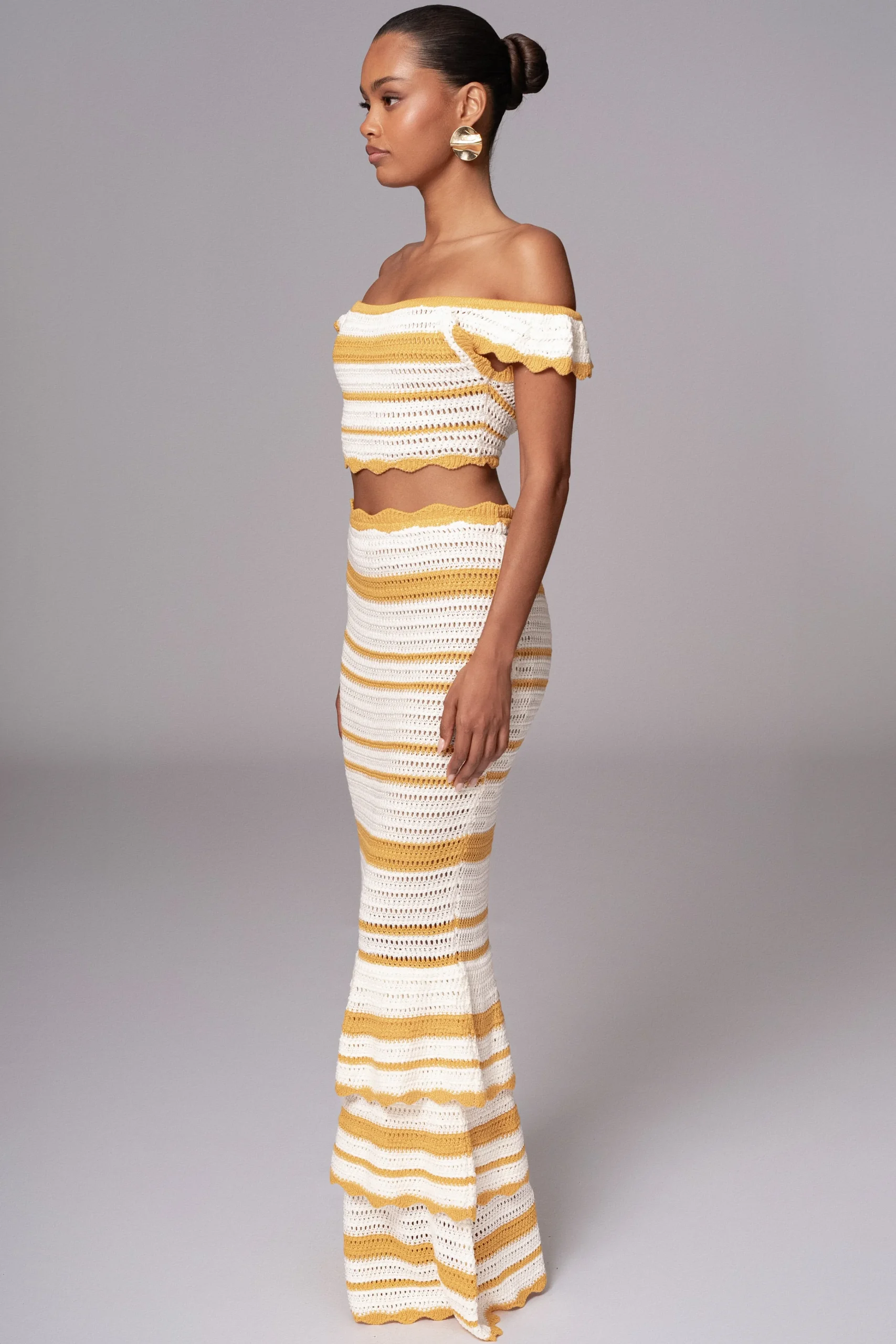 yellow_corazon_ruffle_ski_9.webp JLUXLABEL Yellow Corazon Ruffle Skirt Set